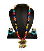 Multicolor necklaces