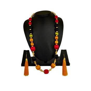 Multicolor necklaces 1