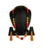 Multicolor necklaces