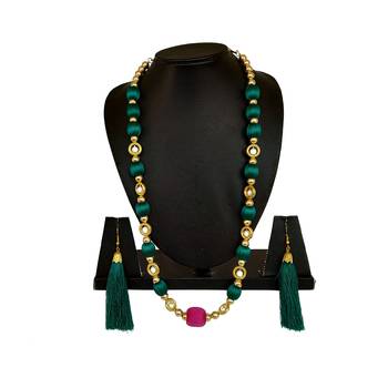 Green necklaces 1