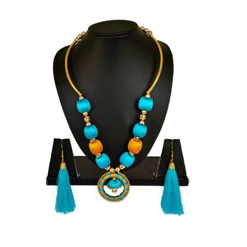 Blue necklaces 1