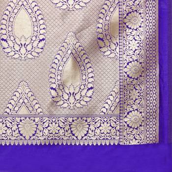 Pink Woven Art Silk Saree With Blouse 5