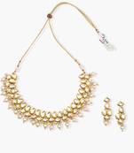 Uncut Kundan Choker With Pearls And Matching Earrings