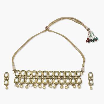 Kundan Handcrafted Meenakari Kundan Choker With Pearls With Matching Earrings 1