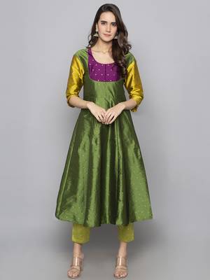 Green woven art silk long kurti 1