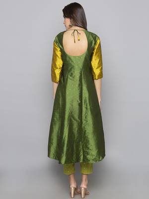 Green woven art silk long kurti 3
