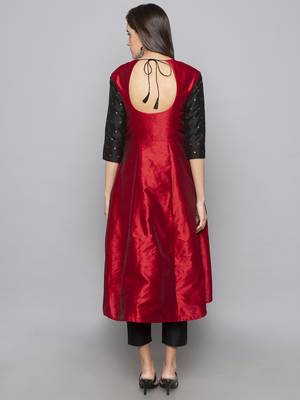 Red woven art silk long kurti 3
