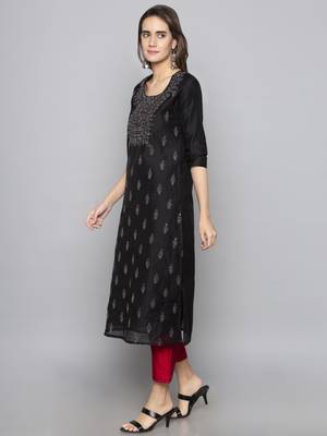 Grey embroidered cotton long kurti 4