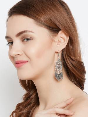Zerokaata Leafy Oxidized Silver Earrings 4