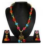 Multicolor necklaces