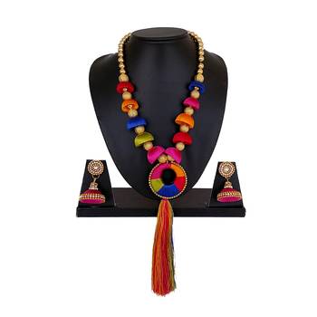 Multicolor necklaces 1