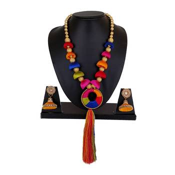 Multicolor necklaces 1