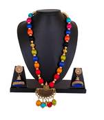 Multicolor necklaces