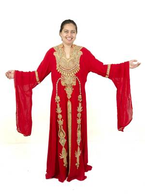 Red embroidered georgette islamic kaftan 1