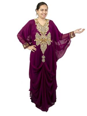 Magenta embroidered georgette islamic kaftan 1