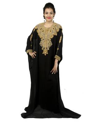 Black embroidered georgette islamic kaftan 1