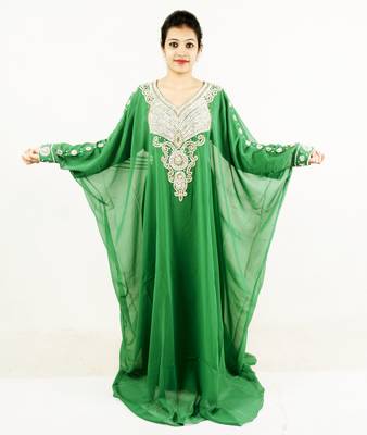Green embroidered georgette islamic kaftan 1