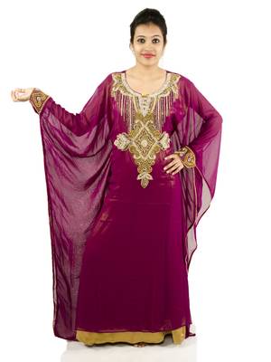 Magenta embroidered georgette islamic kaftan 1