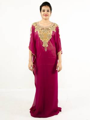 Magenta embroidered georgette islamic kaftan 1