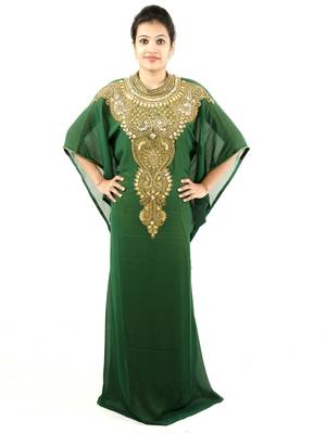 Green embroidered georgette islamic kaftan 1