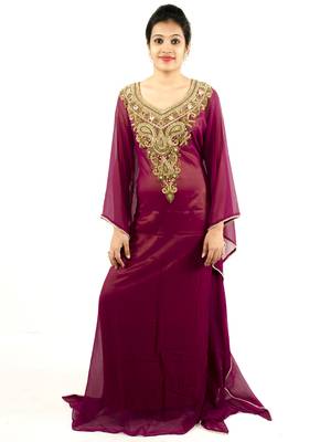 Magenta embroidered georgette islamic kaftan 1