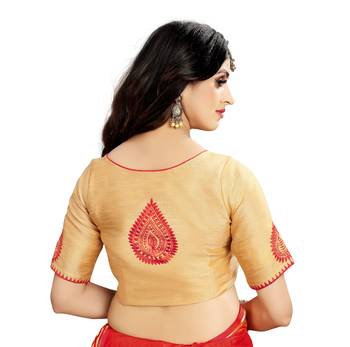 Red woven art silk saree with blouse 5