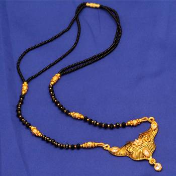 White American Diamond Traditional Mangalsutra 1