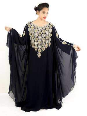 Black embroidered georgette islamic kaftan 1