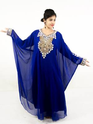 Royal blue embroidered georgette islamic kaftan 1