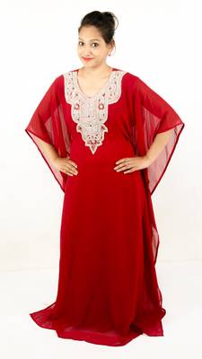 Red embroidered georgette islamic kaftan 1