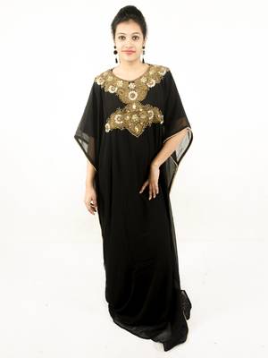 Black embroidered georgette islamic kaftan 1