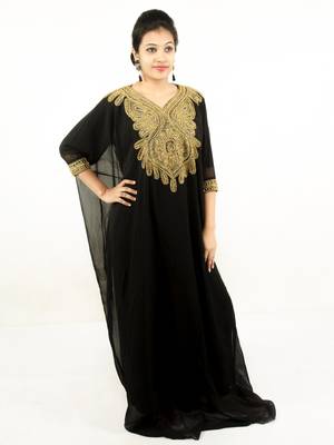 Black embroidered georgette islamic kaftan 1