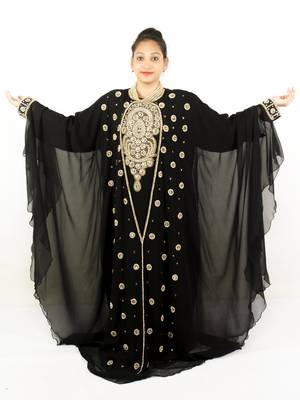 Black embroidered georgette islamic kaftan 1