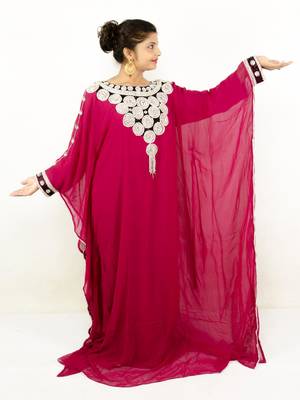 Rani pink embroidered georgette islamic kaftan 1