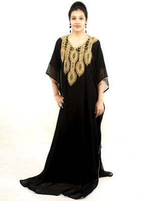 Black embroidered georgette islamic kaftan 1