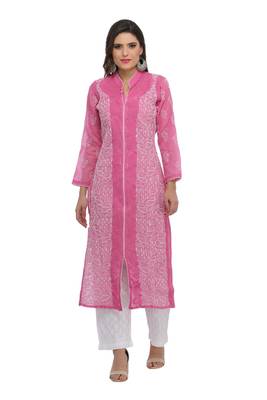 Onion Pink Embroidered Cotton Chikankari Kurti 1