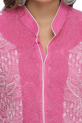 Onion Pink Embroidered Cotton Chikankari Kurti 4