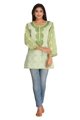 Green Embroidered Cotton Chikankari Kurti  1