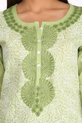 Green Embroidered Cotton Chikankari Kurti  4