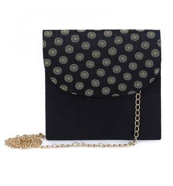 Bridesmaid clutch 1