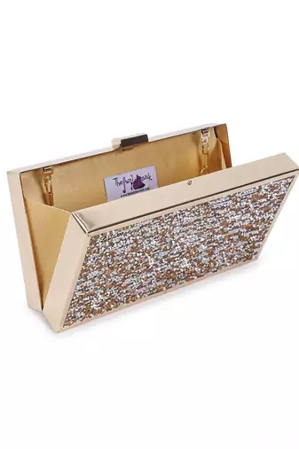 Lined stonework clutch