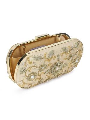Aamras clutch 3