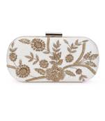 Dazzling beige clutch