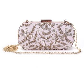 Graceful pink clutch 5