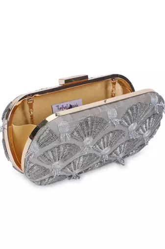 Grey fan clutch
