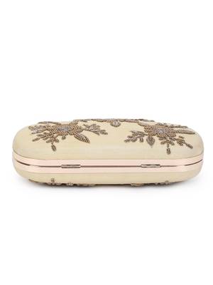 Ravishing gold clutch 4
