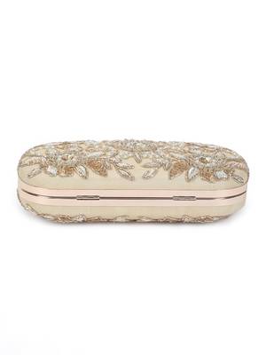 Thandai gold clutch 4