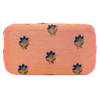 Peech butaa clutch 2