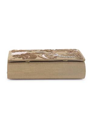 Cleopatra clutch 4