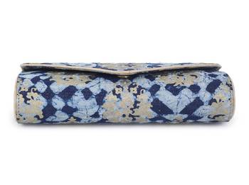 Indigo motif clutch 5